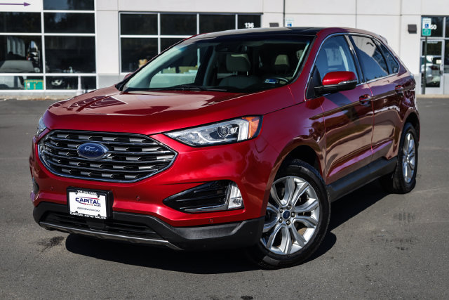 Used 2020 Ford Edge Titanium AWD/4WD image 5