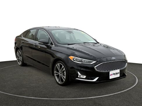 Used 2019 Ford Fusion Titanium image 8