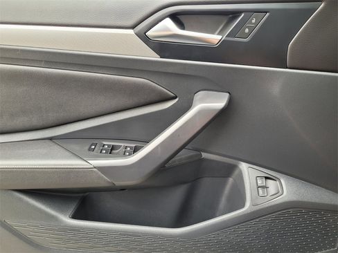 Used 2024 Volkswagen Jetta Sport image 21