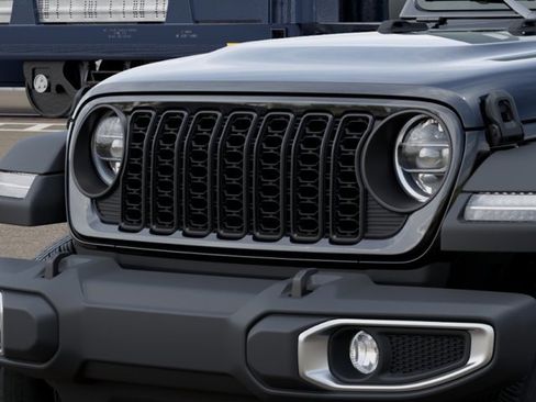 New 2026 Jeep Gladiator Sport AWD/4WD image 11
