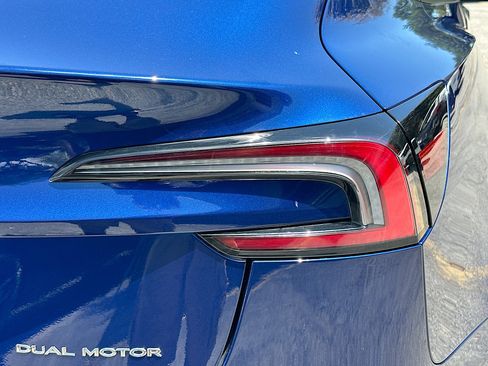 Used 2025 Tesla Model 3 Long Range image 31