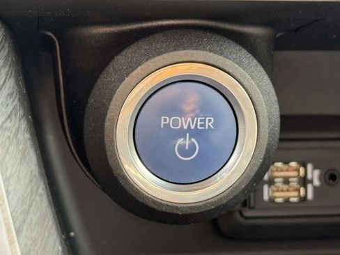 Used 2021 Toyota Venza Limited w/ Advanced Technology Package AWD/4WD image 22