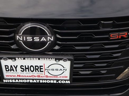 Certified 2025 Nissan Sentra SR w/ SR Premium Package image 35