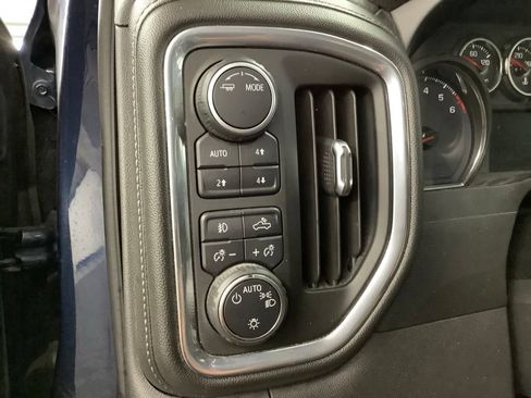 Used 2020 Chevrolet Silverado 1500 RST AWD/4WD image 16