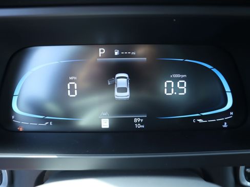 New 2025 Hyundai Elantra Sport image 12