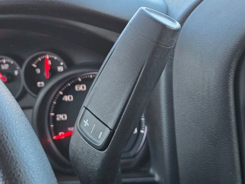 Used 2019 Chevrolet Silverado 1500 Custom w/ Custom Convenience Package image 36