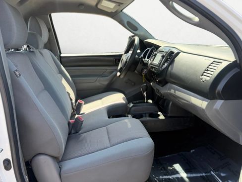 Used 2013 Toyota Tacoma 2WD Regular Cab image 19