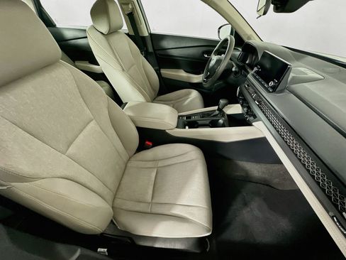 Used 2024 Honda Accord EX image 29
