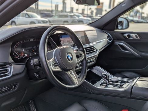 Used 2023 BMW X6 xDrive40i w/ M Sport Package image 19