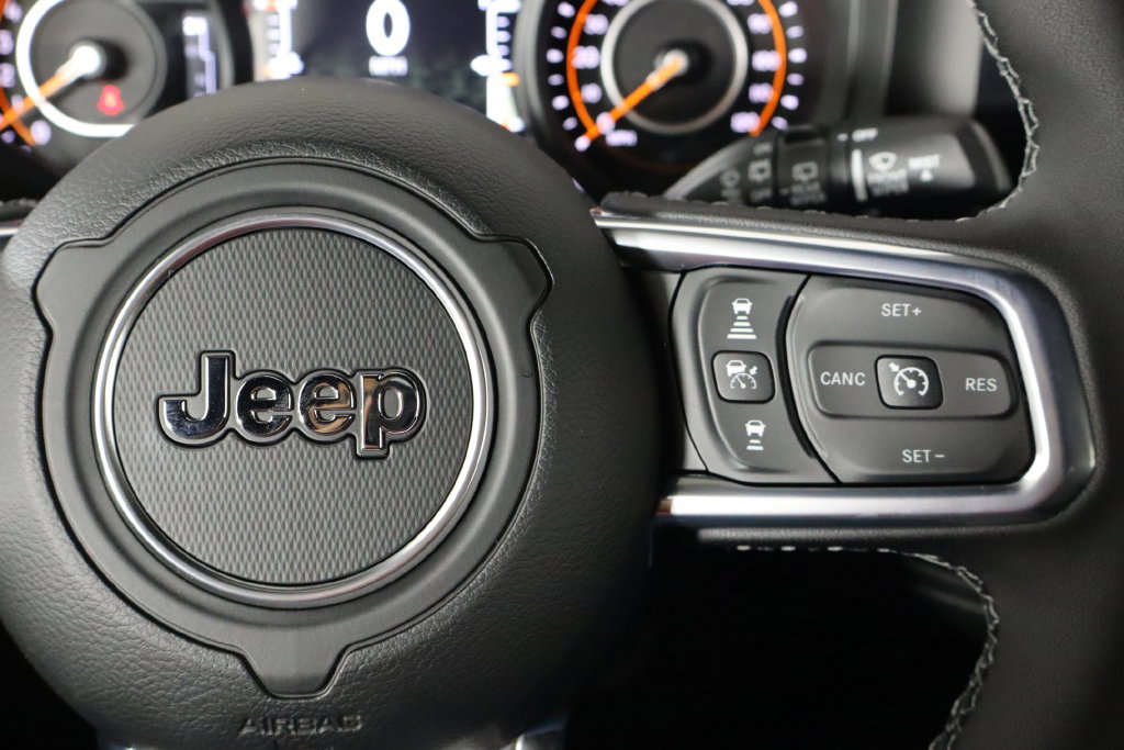 New 2027 Jeep Wrangler Unlimited Sahara AWD/4WD image 10