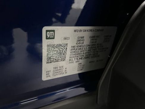 Certified 2024 Chevrolet Trax LT w/ Sunroof Package FWD image 32