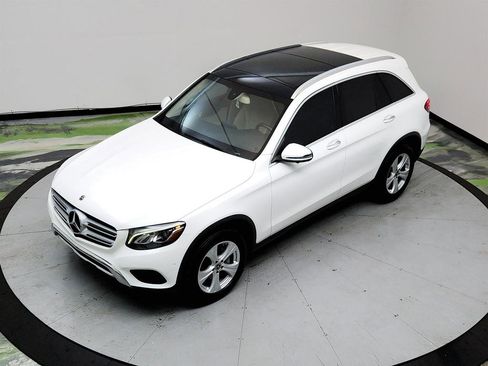 Used 2018 Mercedes-Benz GLC 300 GLC300 w/ Premium Package image 33