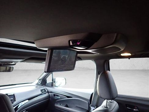 Used 2020 Honda Pilot Black Edition image 9