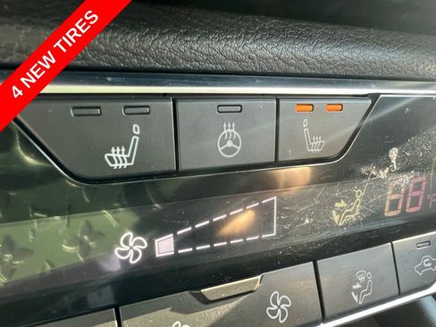 Used 2024 Nissan Sentra SR w/ SR Premium Package FWD image 43