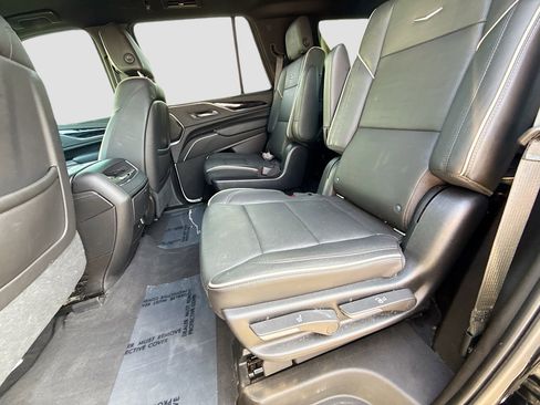 Used 2021 Cadillac Escalade Sport w/ Driver Assist Tech Package AWD/4WD image 20