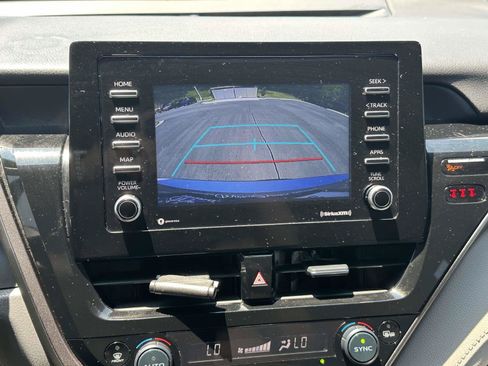 Used 2023 Toyota Camry SE FWD image 20