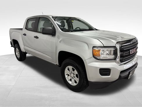 Used 2016 GMC Canyon 2WD Crew Cab w/ Convenience Package image 3