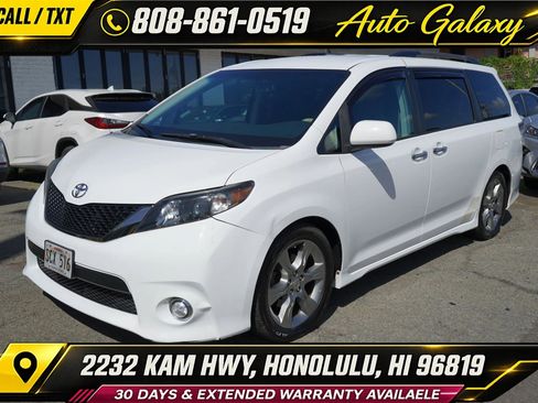 Used 2014 Toyota Sienna SE FWD image 1