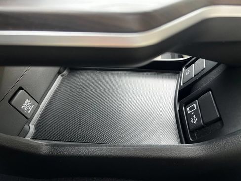 Used 2021 Honda Clarity Touring image 49