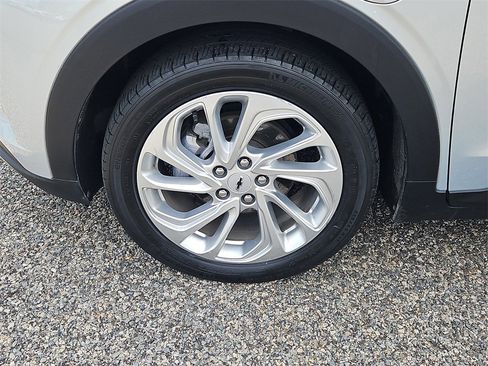 Certified 2023 Chevrolet Bolt EUV LT image 7