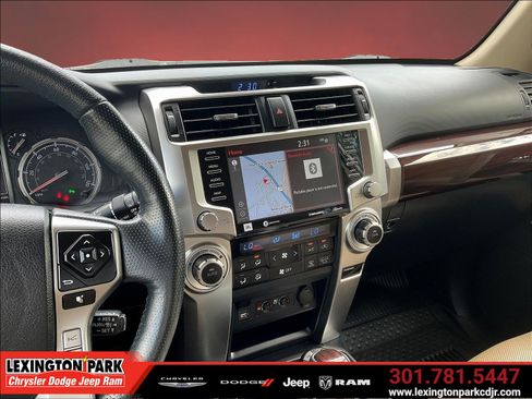 Used 2023 Toyota 4Runner Limited AWD/4WD image 9