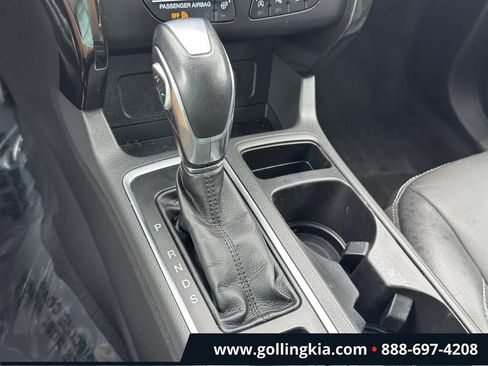 Used 2018 Ford Escape Titanium w/ Ford Safe & Smart Package AWD/4WD image 28