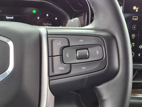 Used 2024 GMC Sierra 1500 Elevation image 12