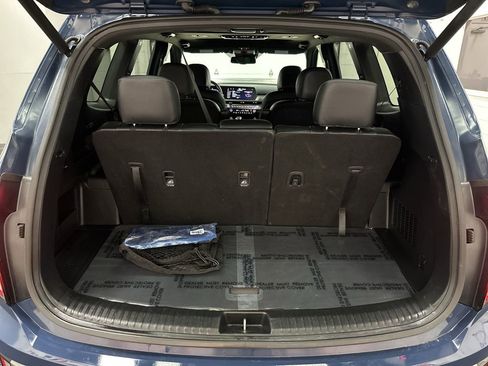 Used 2023 Kia Telluride EX X-Line AWD/4WD image 35