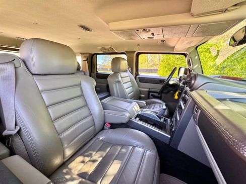 Used 2003 HUMMER H2 w/ Preferred Equipment Group AWD/4WD image 21
