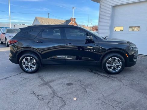 Used 2023 Chevrolet Blazer LT w/ Convenience Package image 2