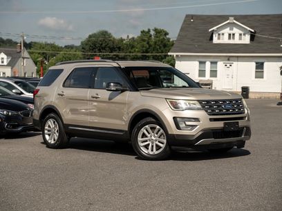 Used 2017 Ford Explorer XLT