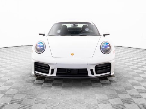 Used 2025 Porsche 911 Carrera S image 9