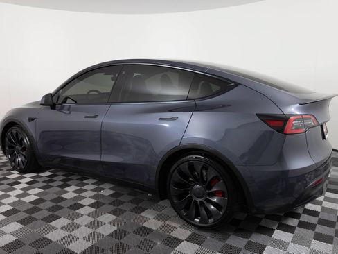 Used 2023 Tesla Model Y Long Range AWD/4WD image 4