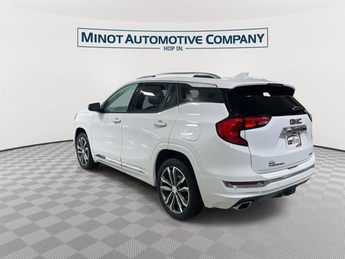 Used 2019 GMC Terrain Denali w/ Advanced Safety Package image 6