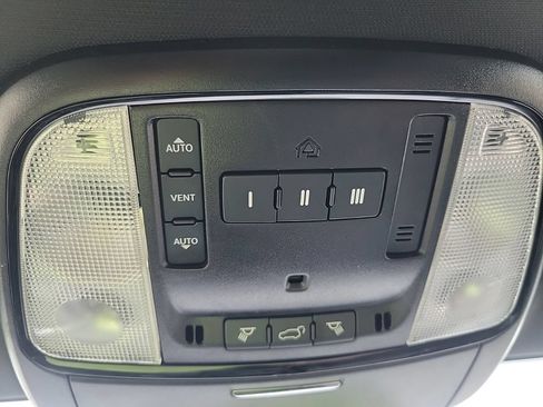 Used 2024 Dodge Durango GT AWD/4WD image 52