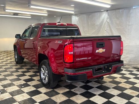 Used 2018 Chevrolet Colorado Z71 AWD/4WD image 9