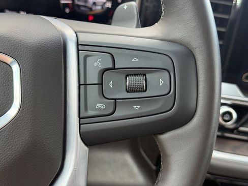 Used 2026 GMC Sierra 1500 SLT w/ SLT Premium Plus Package AWD/4WD image 18