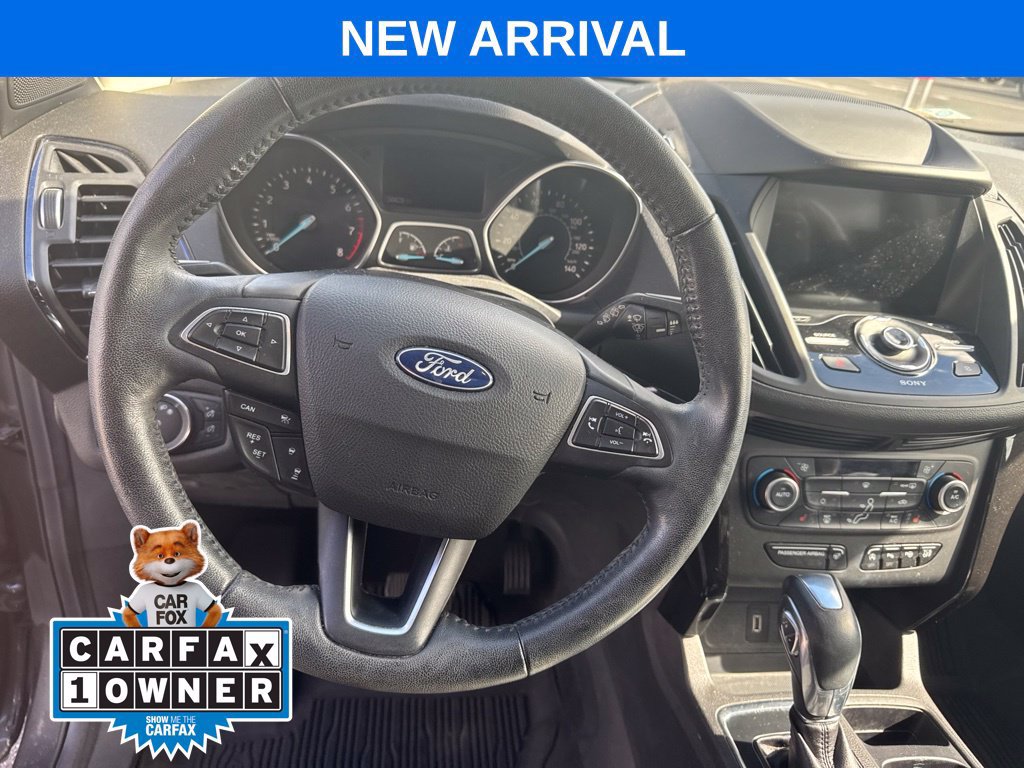 Used 2019 Ford Escape Titanium AWD/4WD image 16