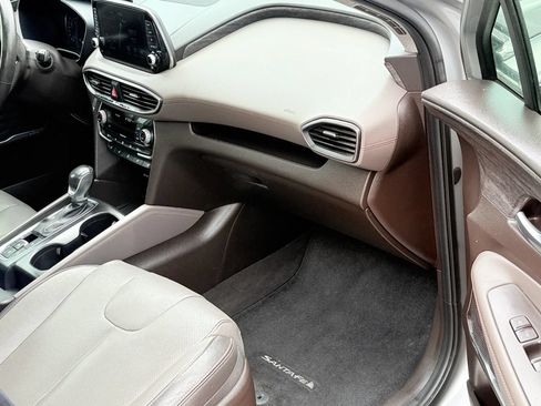 Used 2020 Hyundai Santa Fe Limited FWD image 4