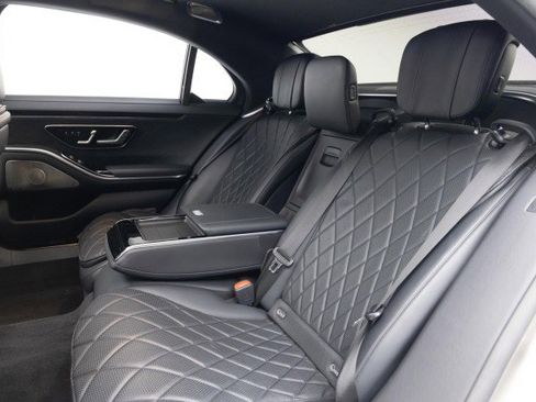 Used 2021 Mercedes-Benz S 580 4MATIC Sedan image 34