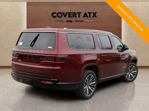 New 2025 Jeep Wagoneer L Series II AWD/4WD image 5