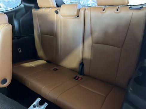 Used 2022 Toyota Highlander Platinum image 20