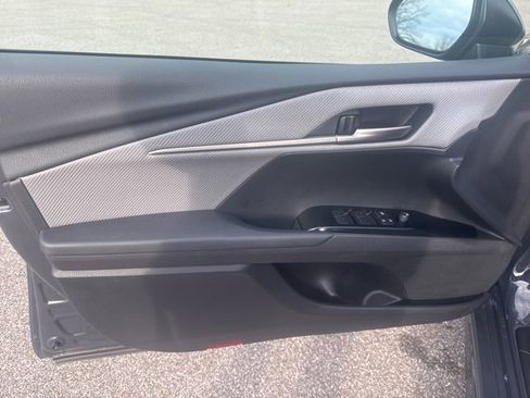 Used 2025 Toyota Camry SE image 20