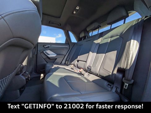 New 2025 Audi Q3 2.0T Premium image 14