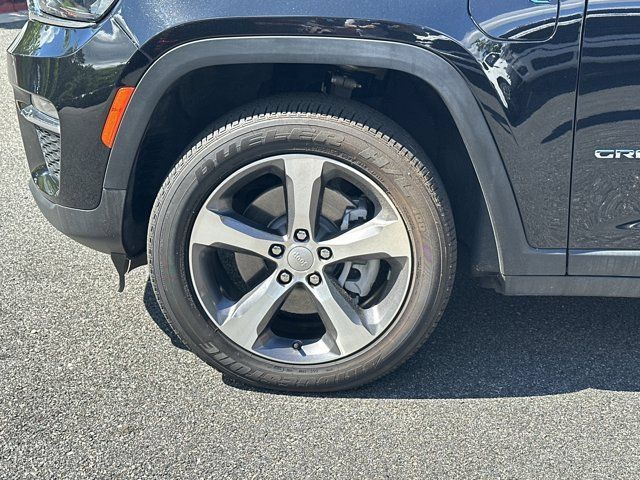 Certified 2024 Jeep Grand Cherokee Limited 4xe w/ Trailer Tow Package AWD/4WD image 13