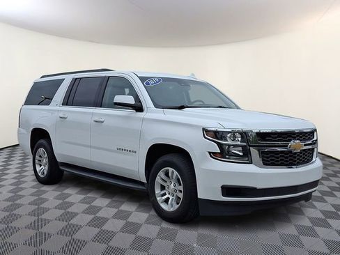 Used 2019 Chevrolet Suburban LT RWD image 1
