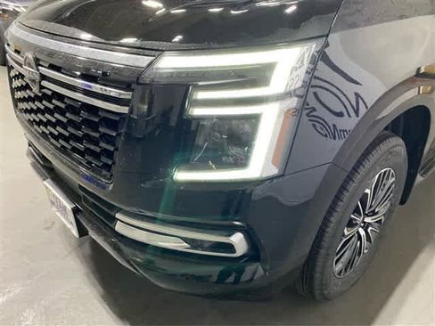 New 2025 Nissan Armada SL w/ Captain's Chari Seat Package image 31