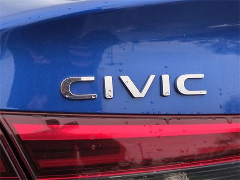 Used 2022 Honda Civic Sport image 30