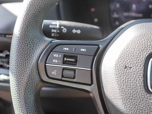 Used 2023 Honda Accord LX image 29