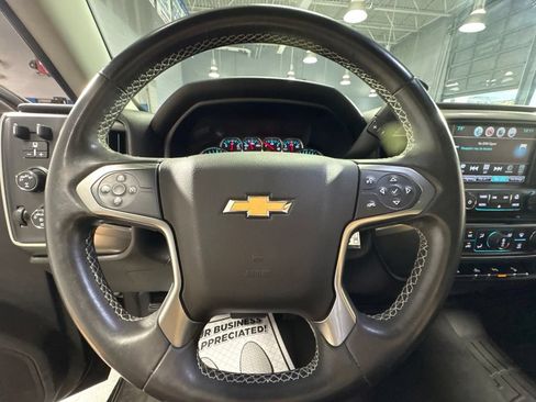 Used 2017 Chevrolet Silverado 1500 LT w/ Midnight Edition AWD/4WD image 17